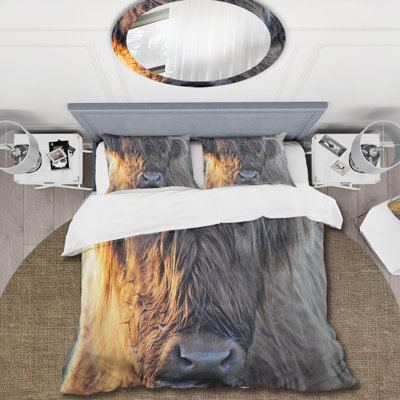 Scottish Cow On Moorland III - Ensemble de housse de couette Farmhouse - Microfibre de polyester