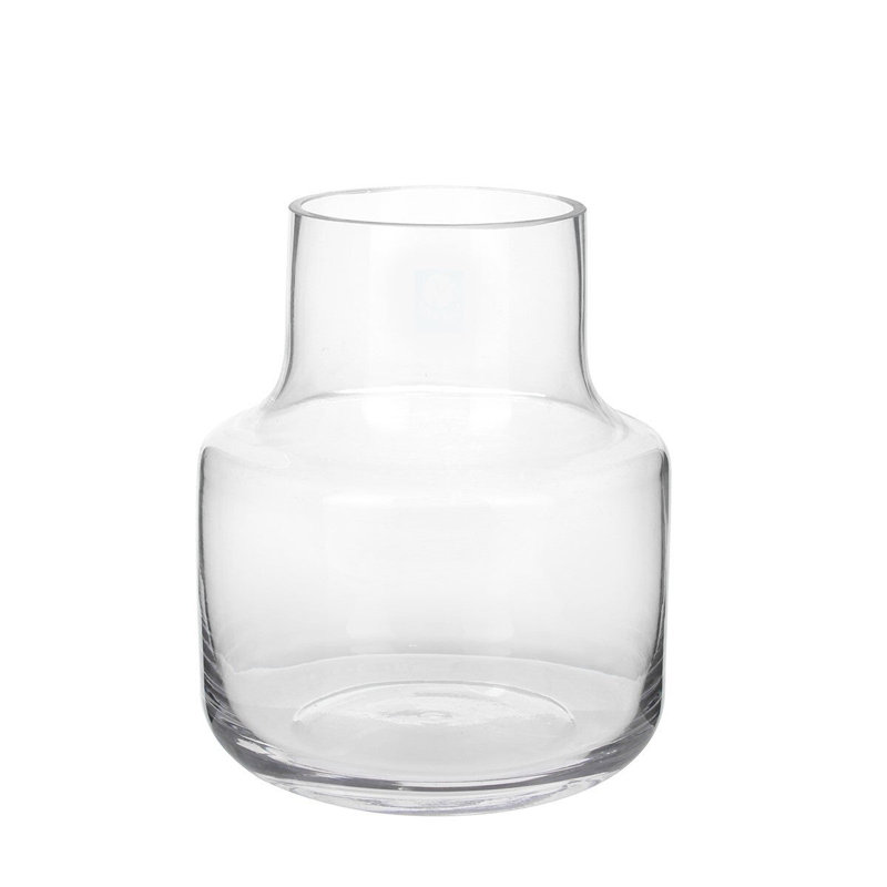 Mandra Glass Table Vase, 7" H x 5.90" W x 5.90" D