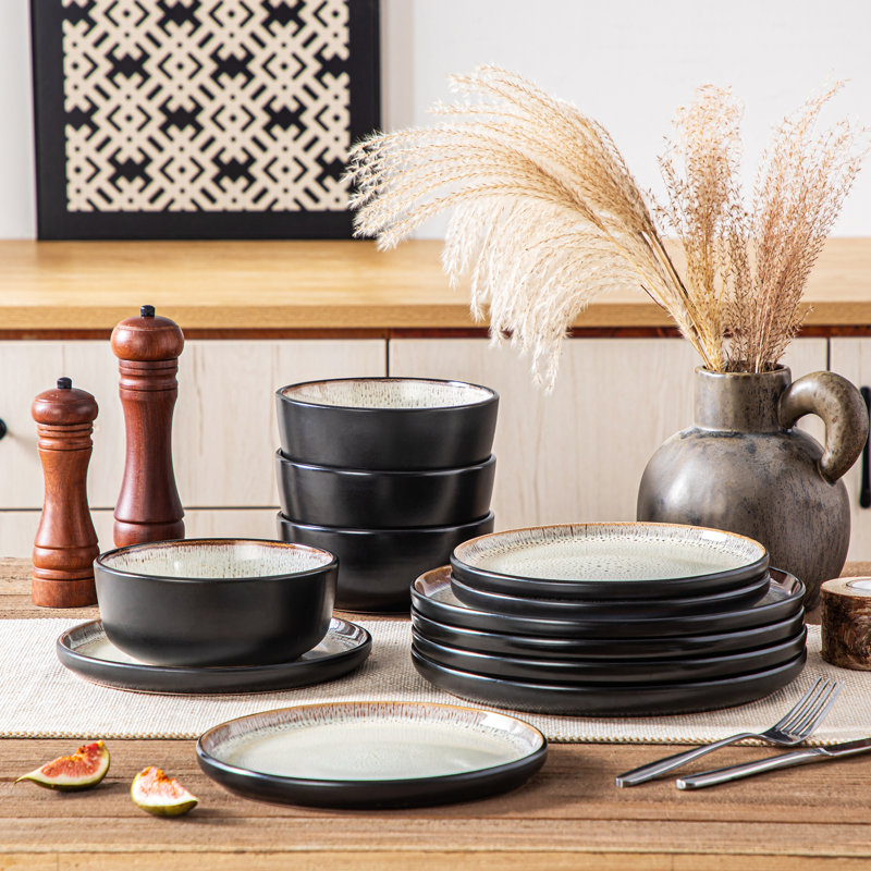 Ambrru Piece Stoneware Dinnerware Set - Service for 4, Yellow