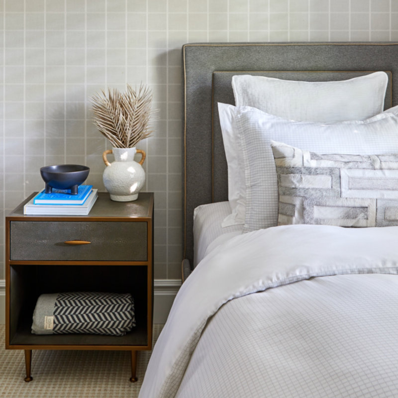 Zima Herringbone Accent Throw, Beige Chevron