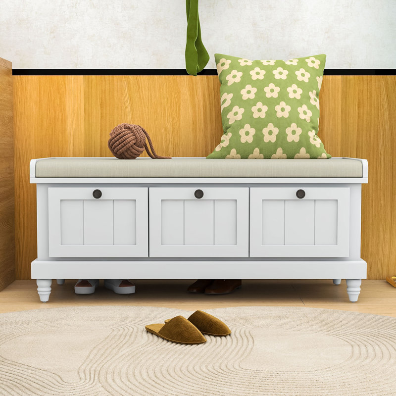 Banc de rangement d'inspiration rétro avec siège rembourré, portes rainurées, Gris clair