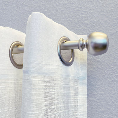 Ellieanne Metal Adjustable Single Curtain Rod
