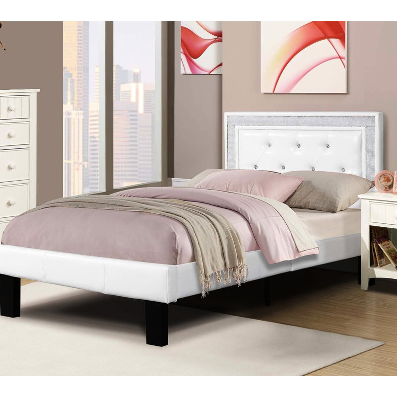 Structure pour lit simple Style avec similicuir blanc, tête de lit à losanges, pieds de soutien centraux, structure en cuir pour chambre à coucher style, système à 12 lattes,