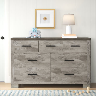 Giahnna 7 Drawer Double Dresser