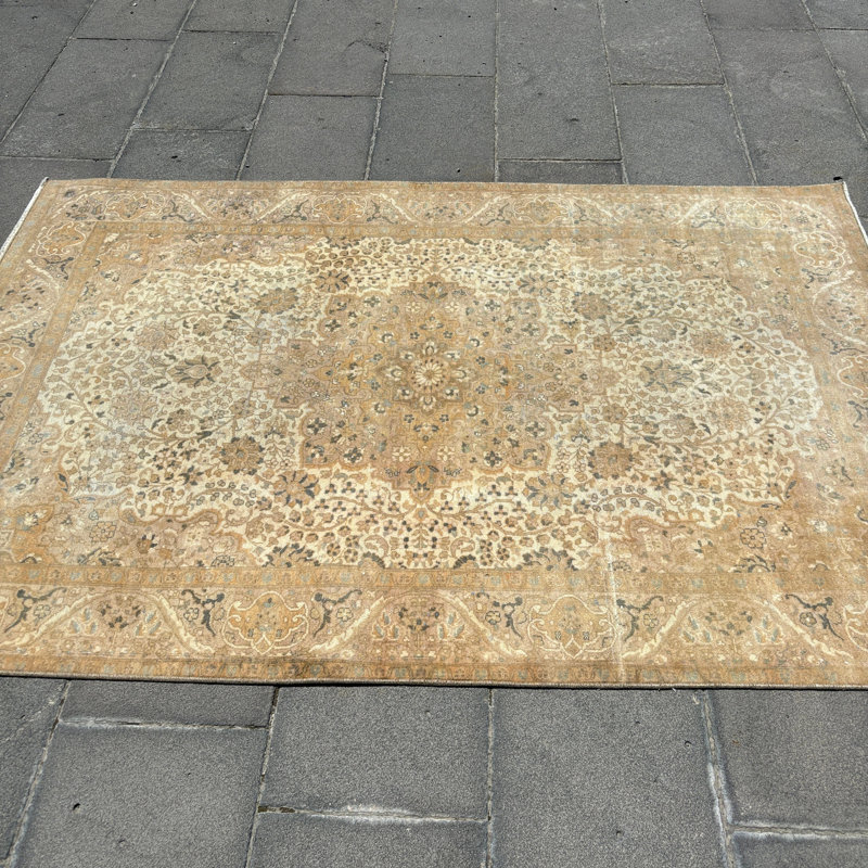 Tapis turc beige en laine Kaiseri