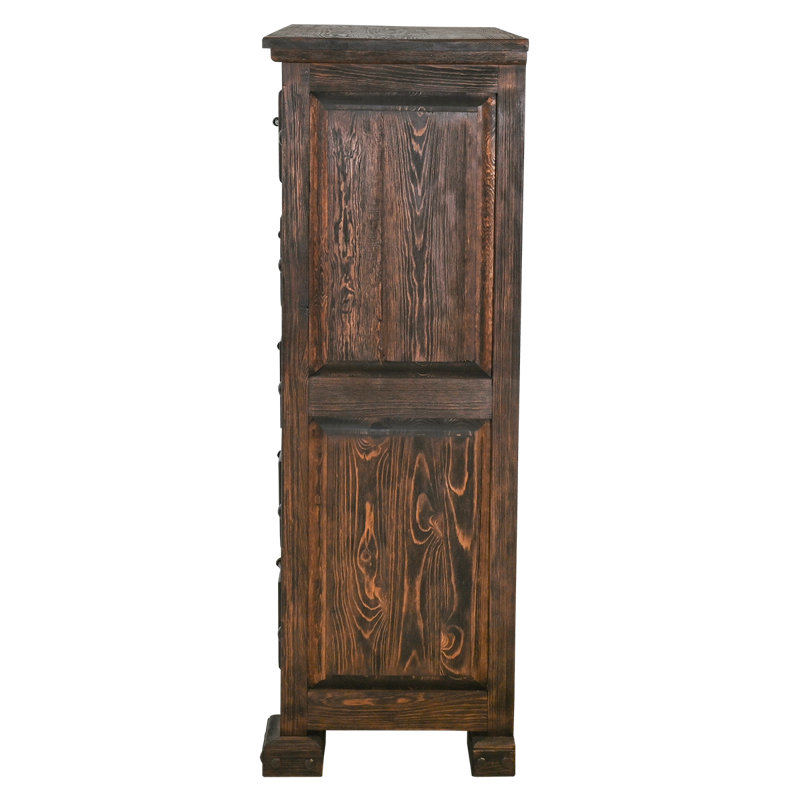 Ambassador Chest