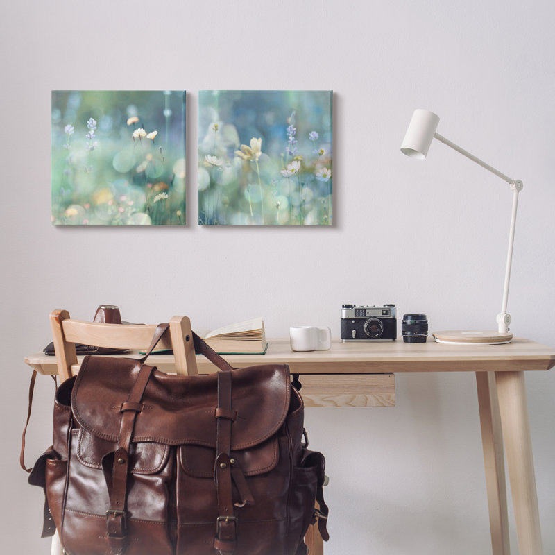 Sunlit Daisy Field par Kate Carrigan - ensemble de 2 reproductions sur toiles tendues, H 17 po x l 17 po x P 1,5 po