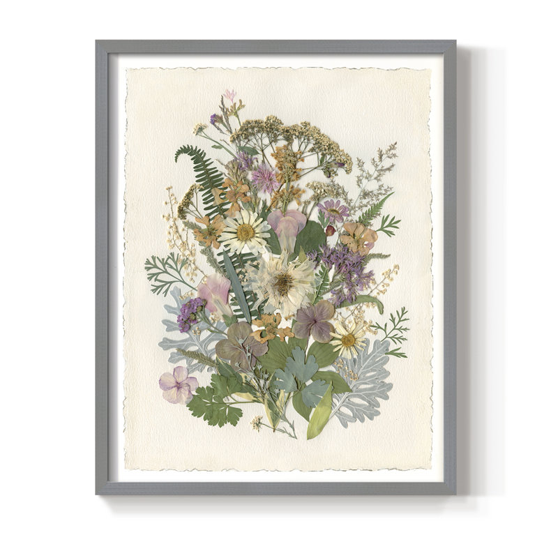 Organic Bouquet II, reproduction encadrée - bois massif, H 11 po x l 9 po, Gris