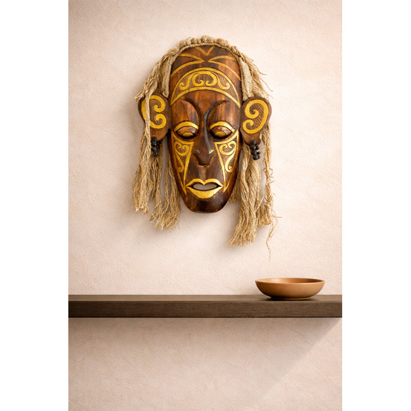 Masque mural tribal africain sculpté à la main - Fortune en bois massif et décoration murale avec accents dorés