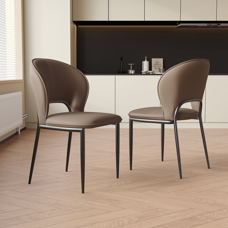Ensemble de table de salle à manger moderne 63 "avec 4 chaises