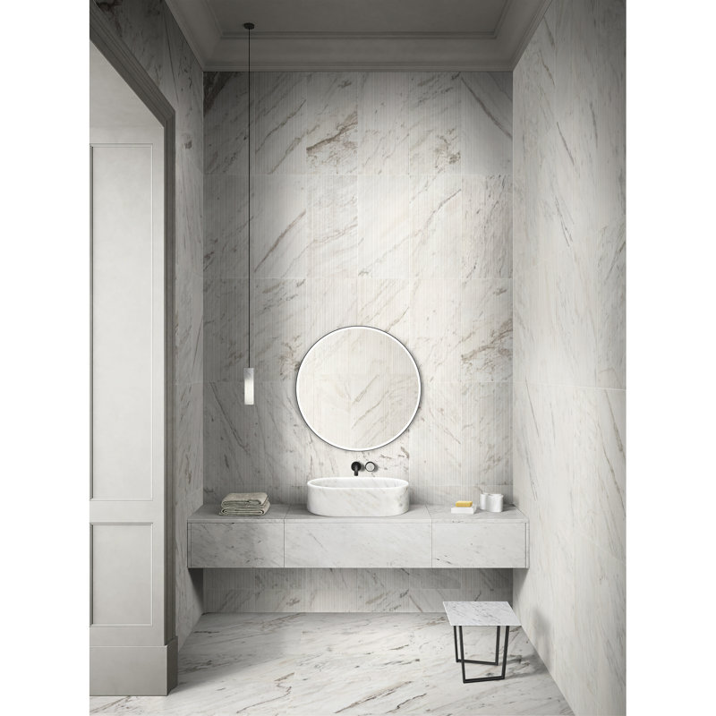 Vasque de salle de bain en pierre naturelle, blanche, monobloc, pour de nombreuses années. Vasque ovale en marbre, 60 x 40 x 15 cm, contours lisses, aspect esthétique.