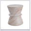 Table d'appoint polyvalente en béton léger pour une utilisation intérieure et extérieure, durable et élégante avec un design de sablier
