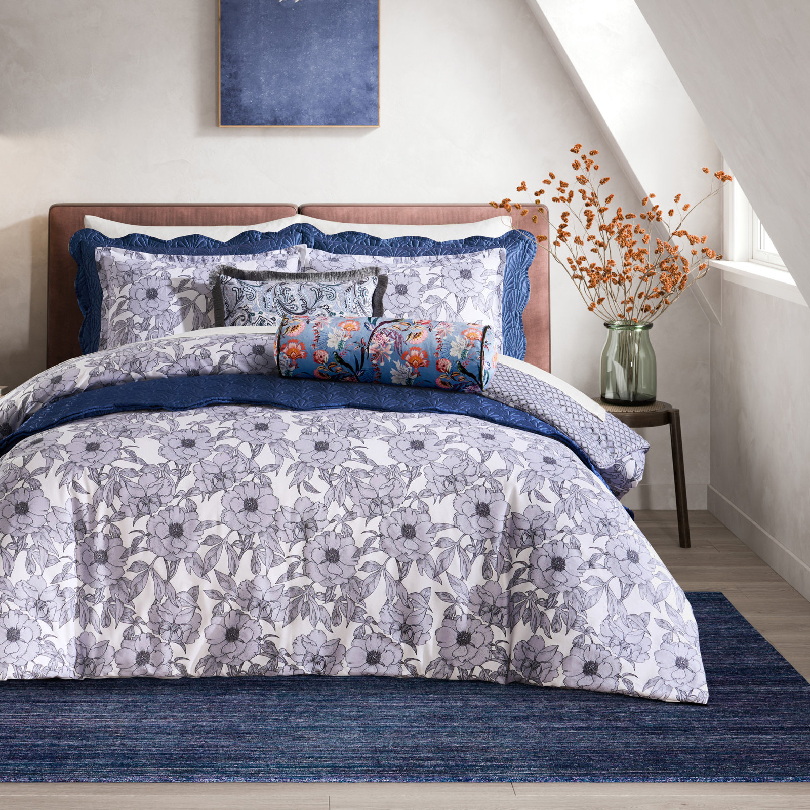 Mood Floral Comforter Set, King Comforter + 2 Shams, Blue/White