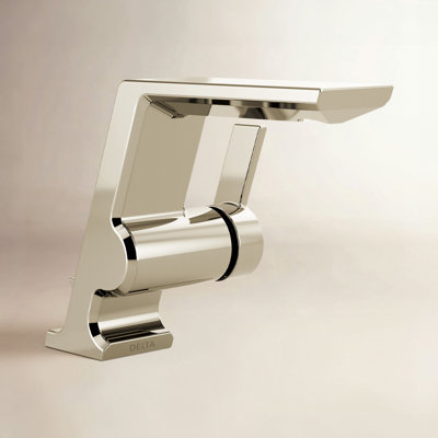 Pivotal® Single-Hole Bathroom Faucet with Drain