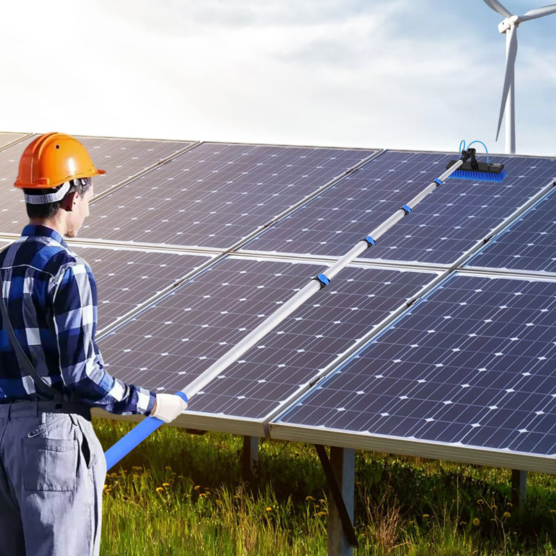 Ensemble de poteau alimenté à l'eau, poteau de nettoyage de panneau solaire de 24 pi avec poignée extensible, tête de brosse rotative à 180 ° et tuyau de 65,6 pi, outil de nettoyage de fenêtre domestique et extérieur pour la terrasse du panneau solaire de caravane