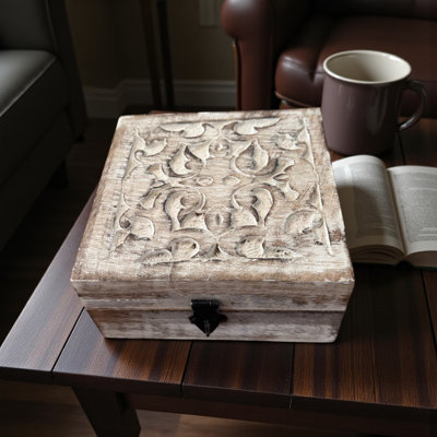 Dragons Breath Carved Box - blanc délavé