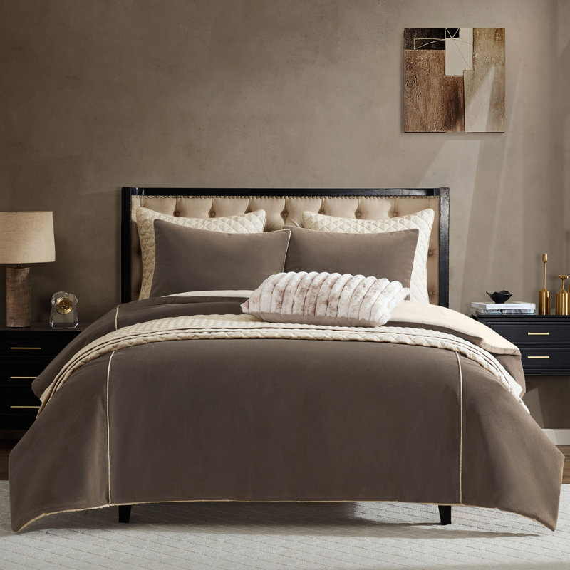 Miranda 7 Pc Queen Comforter Set