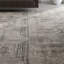 Tapis rayé fabriqué à la main en gris / crème-71603361