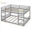 Lit superposé double au-dessus de double pour deux personnes dans la chambre à coucher, structure en bois massif gris doux pour économiser de l'espace