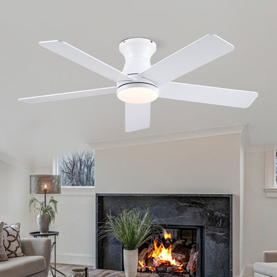 Ventilateurs de plafond encastrés blancs à 5 pales de 46 po avec lumières et télécommande / application