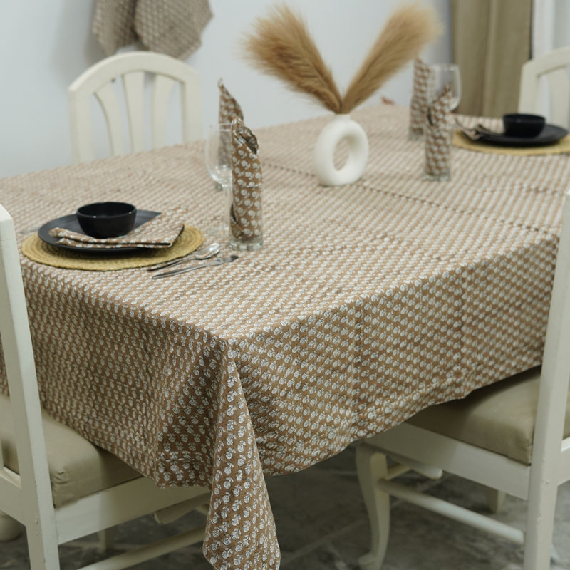 Nappe en coton imprimé à la main Red Barrel Studio® Tarangini (4 places), 60 po carré