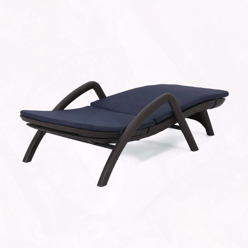 Structure de coffre-fort pour chaise longue, Marine
