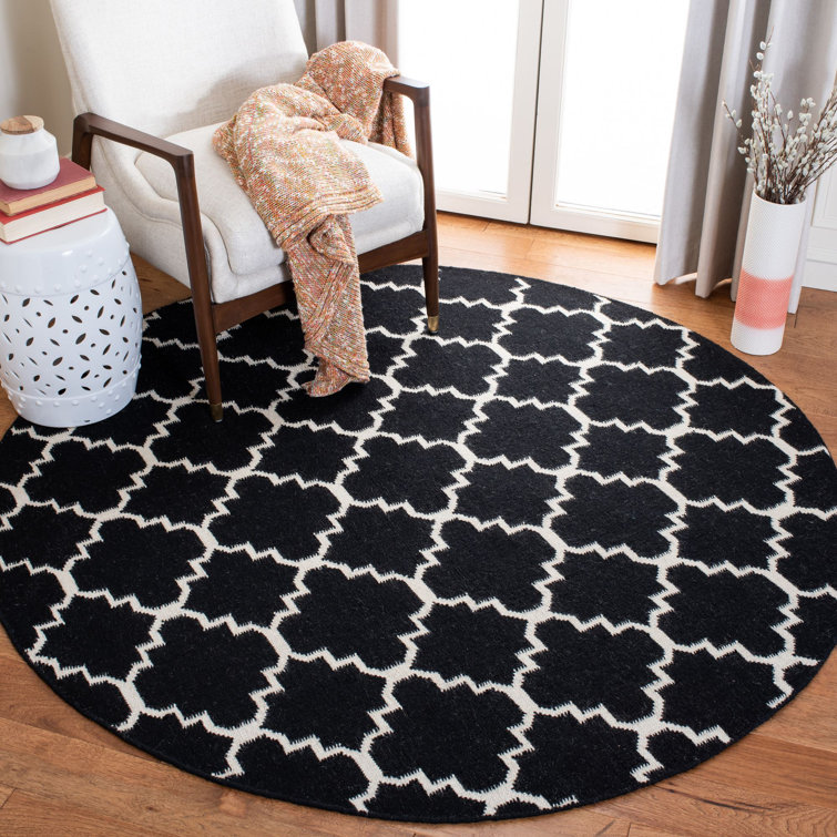 Rodgers Hand Woven Flat Weave Wool/Cotton Geometric Rug in Ivory/Black
