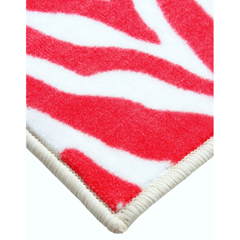 Tapis beige / rouge à imprimé animal, Tapis de couloir 8 pi x 17 pi
