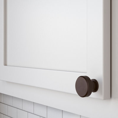 4410 Bevel Knob, 1.25"