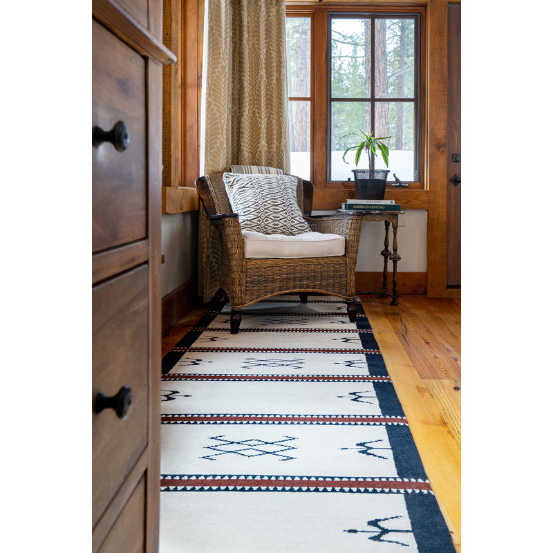 Mesa Wool Southwestern Area Rug, Rectangle 10' x 14'