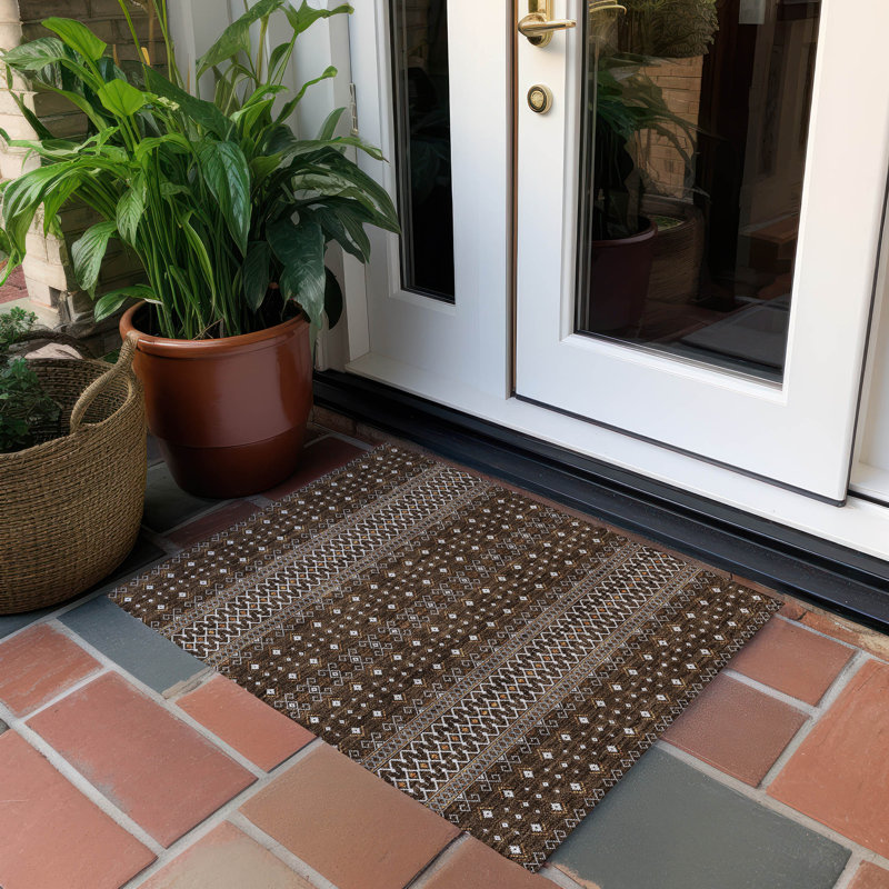  Emblyn Door Mat, Rectangle 1'8" x 2'6"