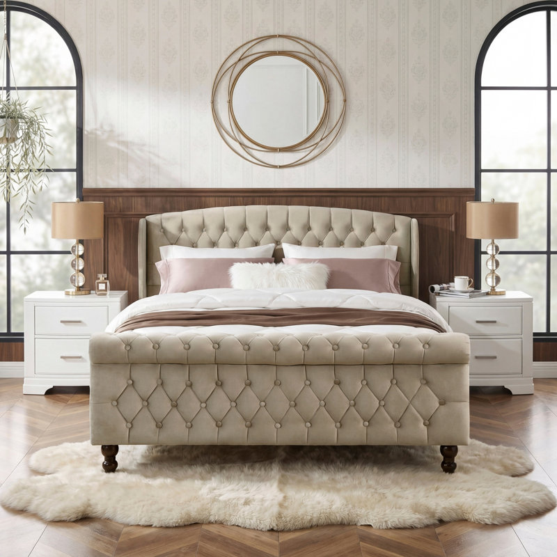 Lit plateforme tapissier moderne avec tête de lit à oreilles et pied de lit Chesterfield, Brown