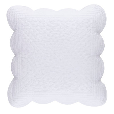 Power Shake Scallop White Quilted Sham