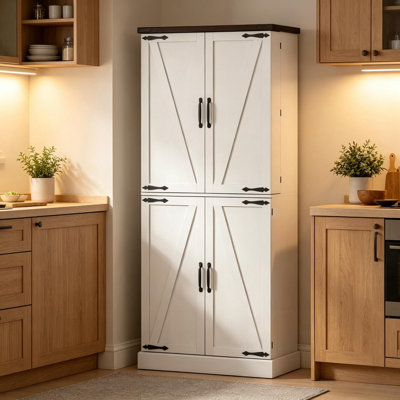 Kitchen Schaffner with four doors