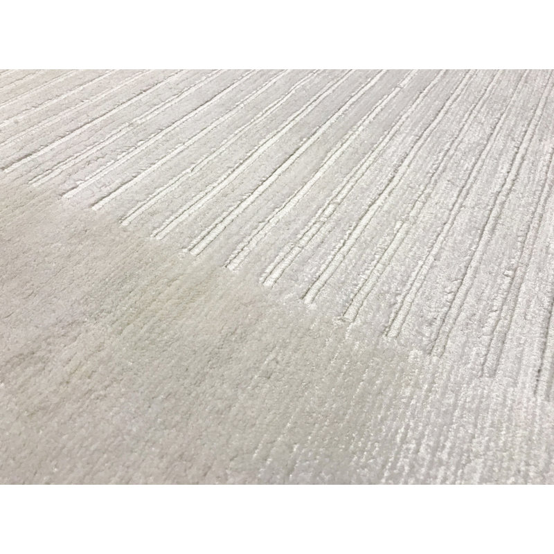 Tapis ivoire noué à la main de haute qualité