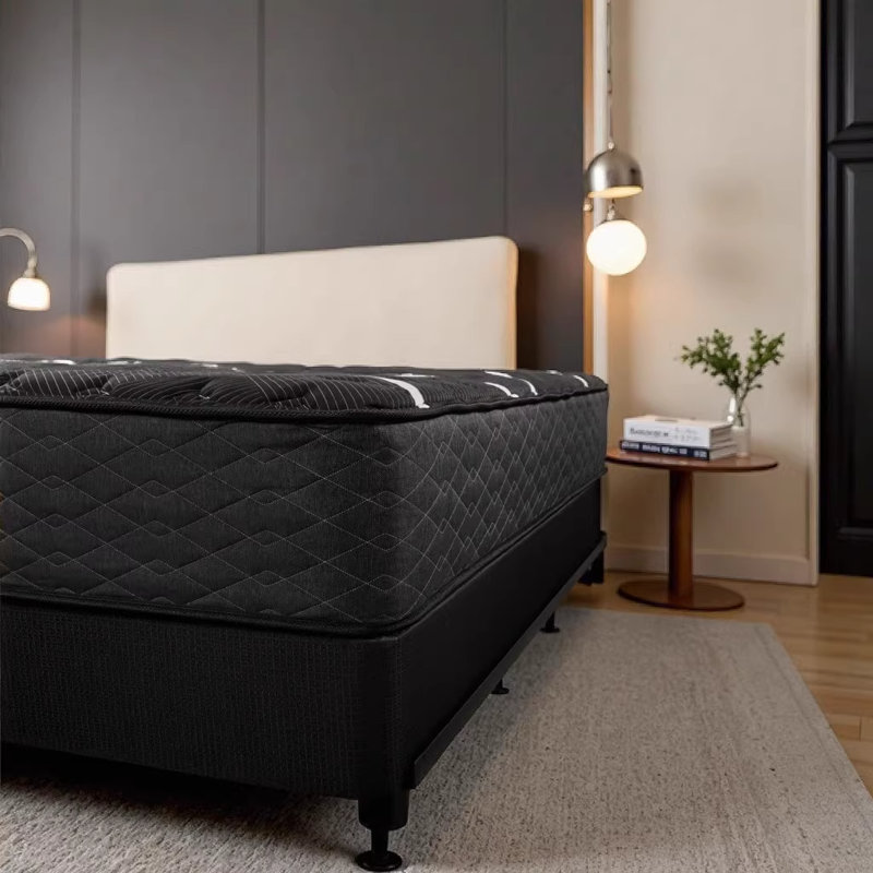 Matelas très grand californien avec technologie de refroidissement et support central merveilleux Restonic ComfortCare