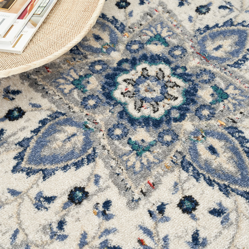 Oriental Indoor Rug, Rectangle 5'3" x 7'3"