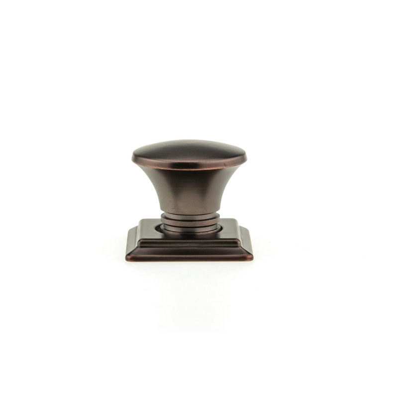 Poignée ronde Expression de 1 1/4 po de diamètre, Bronze huilé et brossé