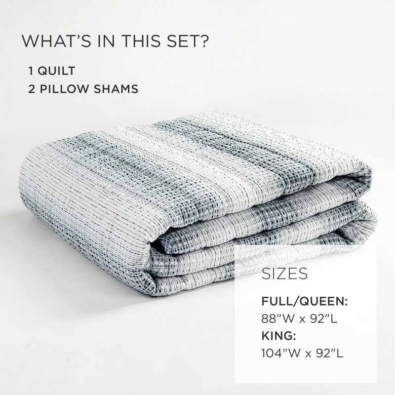 Navy and White Microfiber Full/Queen Waffle Quilt Set