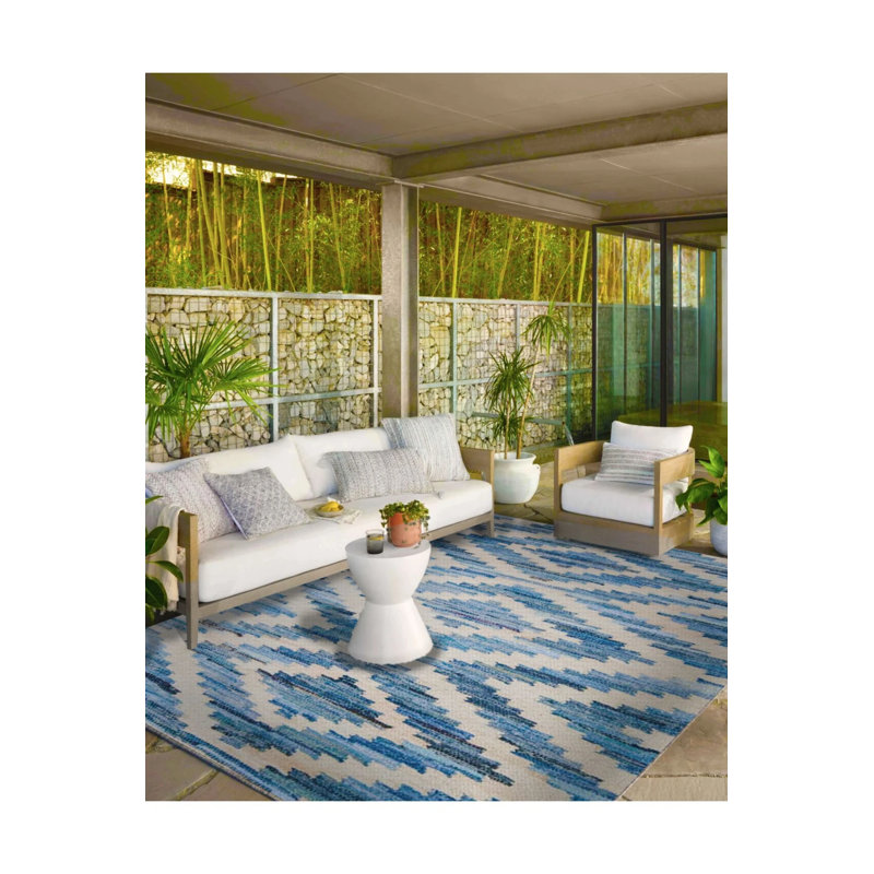 Tapis décoratif et lavable géométrique triangulaire bleu glacier, Rond 4 pi