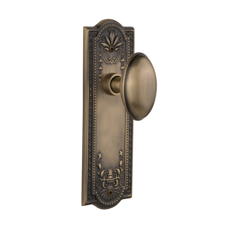 Plaque Meadows avec bouton de porte Homestead, Laiton antique, 2,375 po