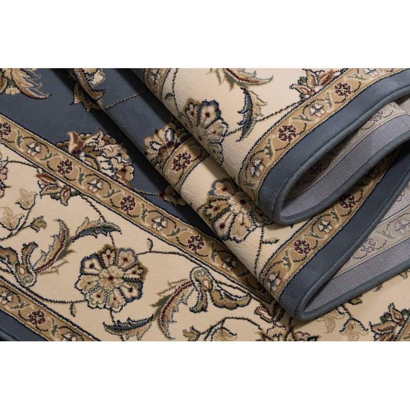 Tapis oriental bleu / ivoire, Rectangle 2 pi x 3 pi 11 po