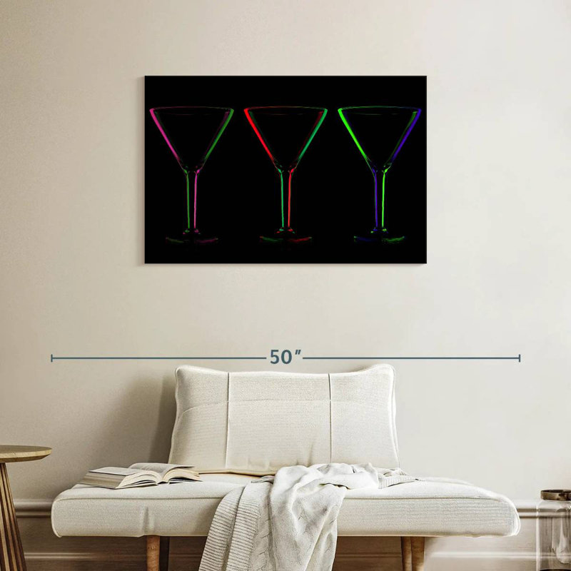 Yarlin Martini Party, H 24 po x l 36 po
