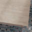 Table basse à plateau relevable avec surface spacieuse, finition brune