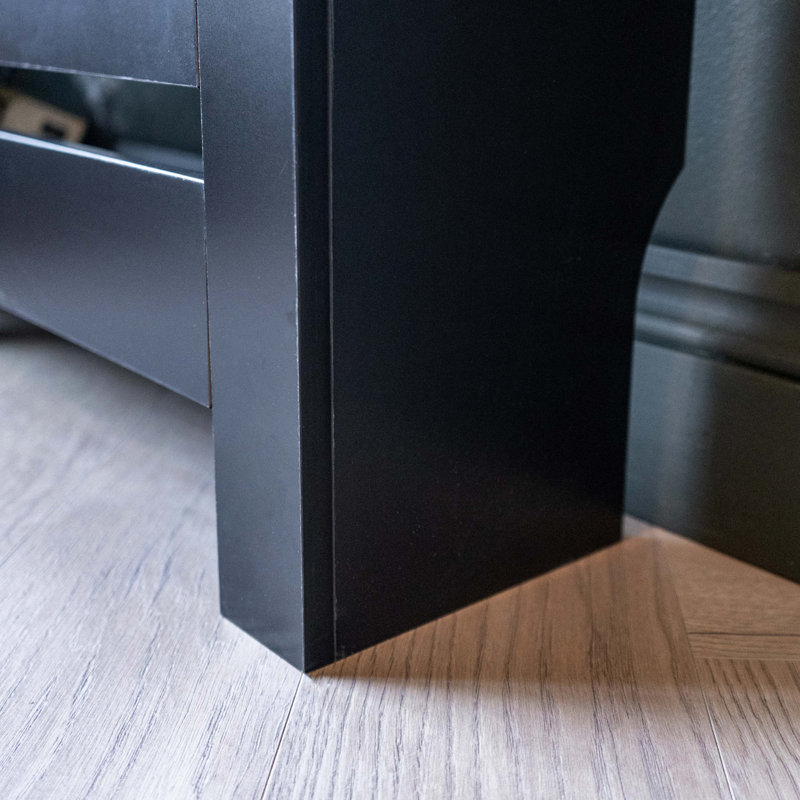 Bleda Medium Radiator Cover