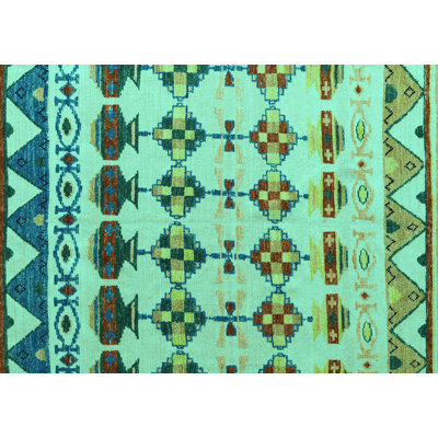 Kıymet Washable Southwestern Indoor Rug