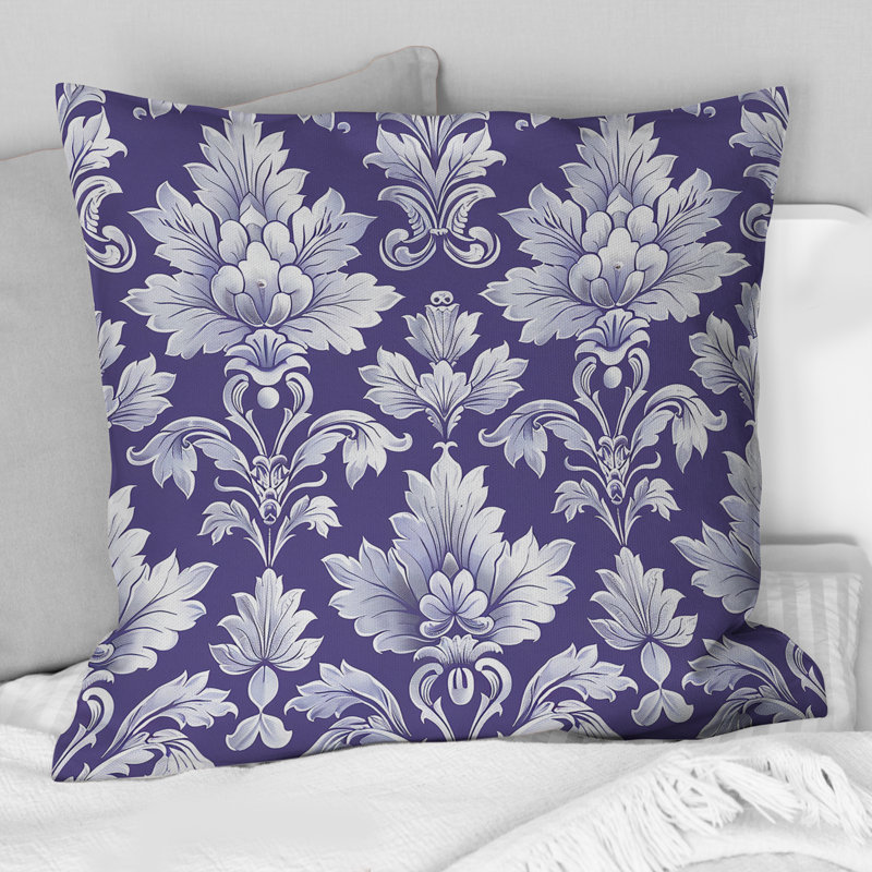 Coussin décoratif damassé à motif floral II - Glam, H 16 po x l 16 po