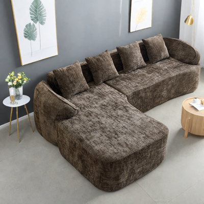 Canapé confortable en forme de L en chenille brune, peu encombrant pour les salons modernes