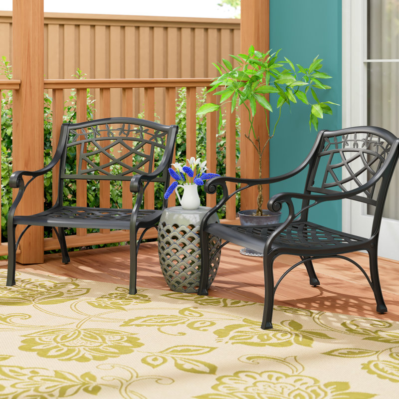 Polebridge Wicker Outdoor Lounge Chair