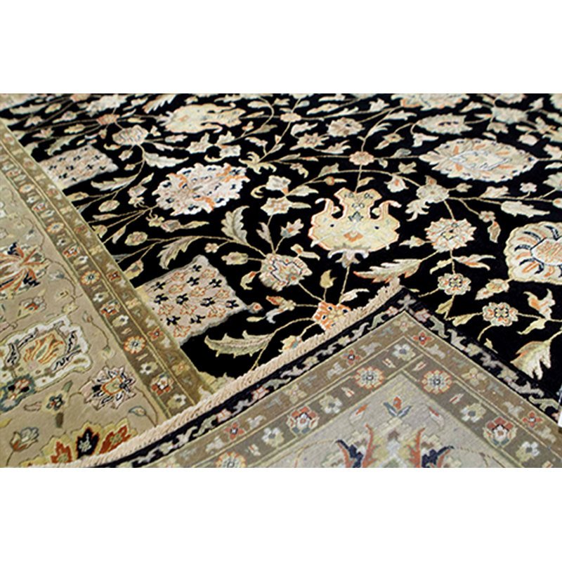 Aberdeen Hand Woven Silk and Wool Oriental Area Rug